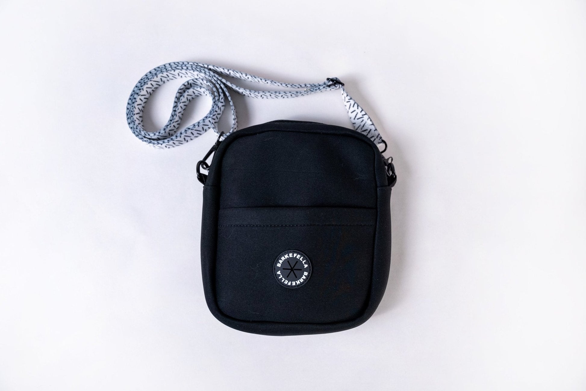 Treat Bag + Waste Bag Compartment (2 Types)_Barkefella